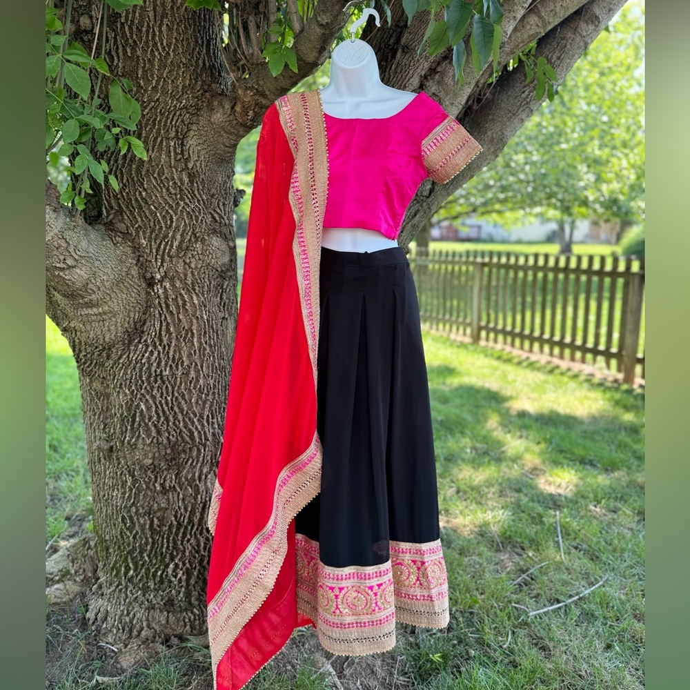 Half N Half Georgette Saree in Red, Black, Fuchsia NEW